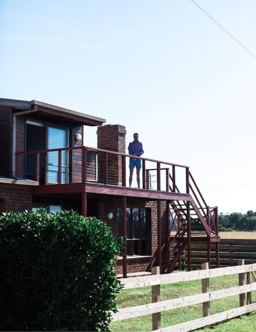Peterborough Beach House Екстериор снимка