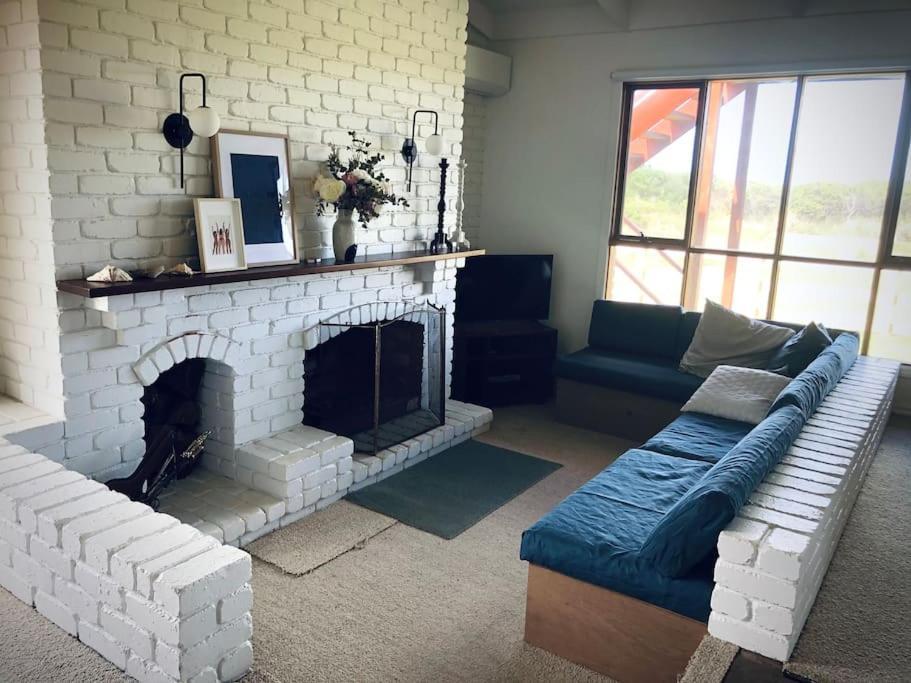 Peterborough Beach House Екстериор снимка